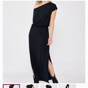 Lovestitch Black Off- Shoulder Split Leg Maxi Dress.large